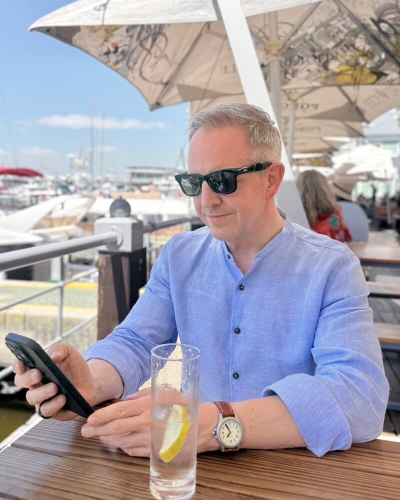 AI Automation on LinkedIn: When Bots Kill Authentic Dialog